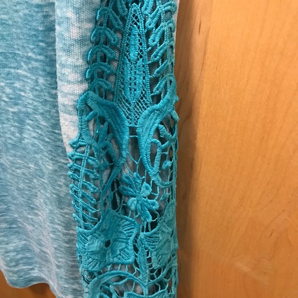 Decree Sweater - Picture 3 of 3